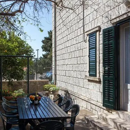 Patricija-duplex Three Bedroom With Balcony And Sea View A6 1 Dubrovník