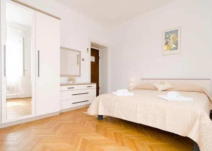 Patricija-duplex Three Bedroom With Balcony And Sea View A6 1 Casa vacanze